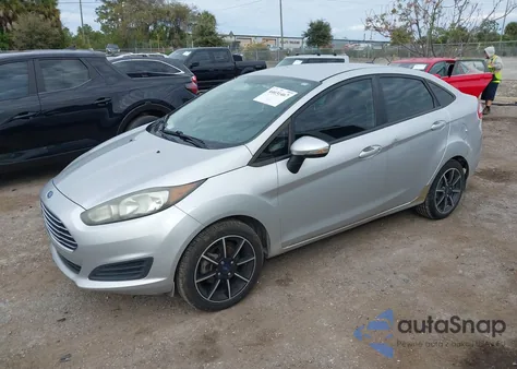 2016 Ford Fiesta Se из США, поврежденный, VIN 3FADP4BJ9GM156187